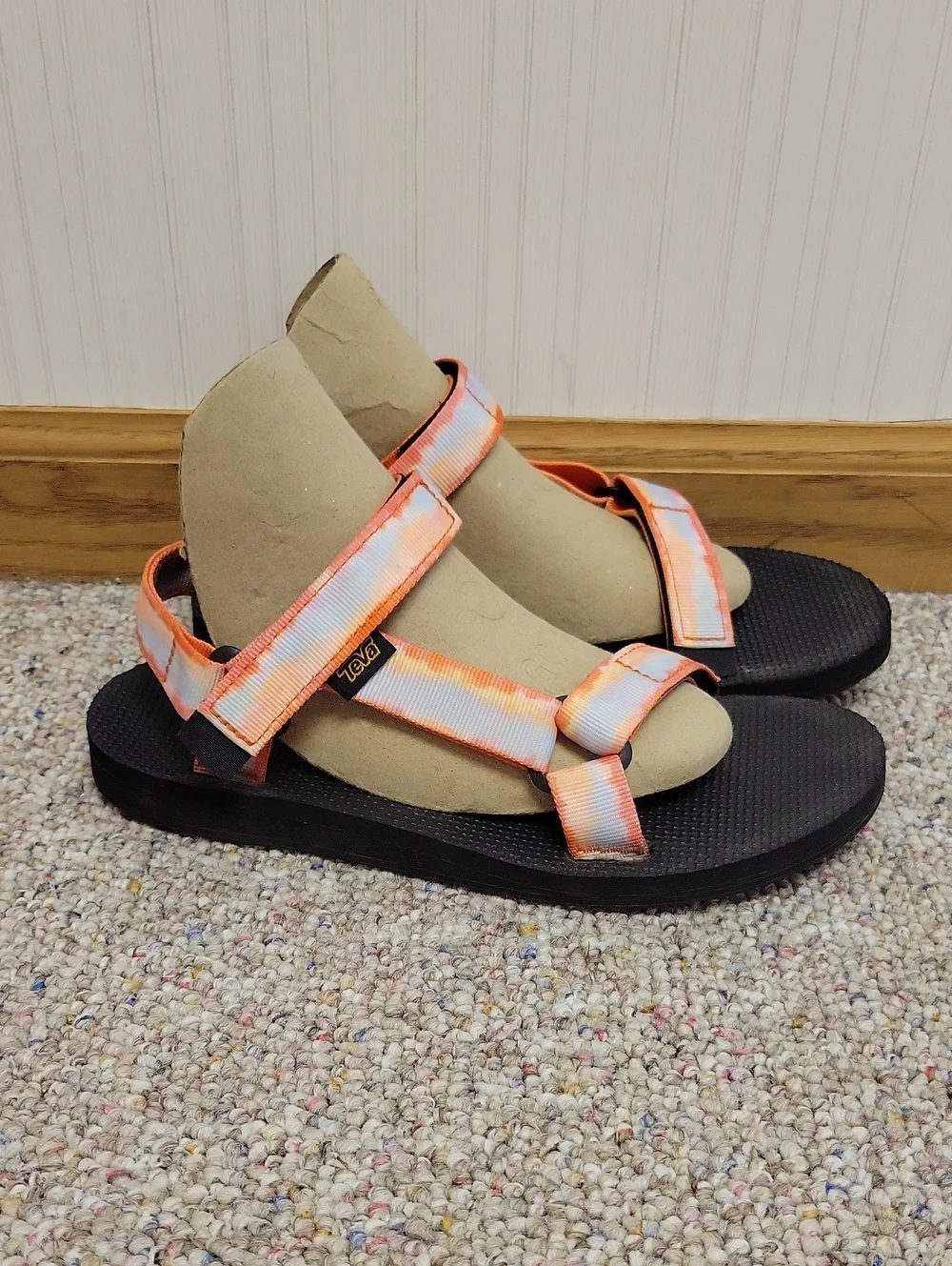 Teva Orange & White Universal Tie-Dye Strap Sandals Sz 7. Summer Outdoor Hippie
